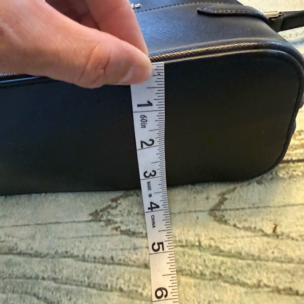 Kate Spade black Saffiano leather Staci Dome Crossbody. Purse. - Picture 6 of 17